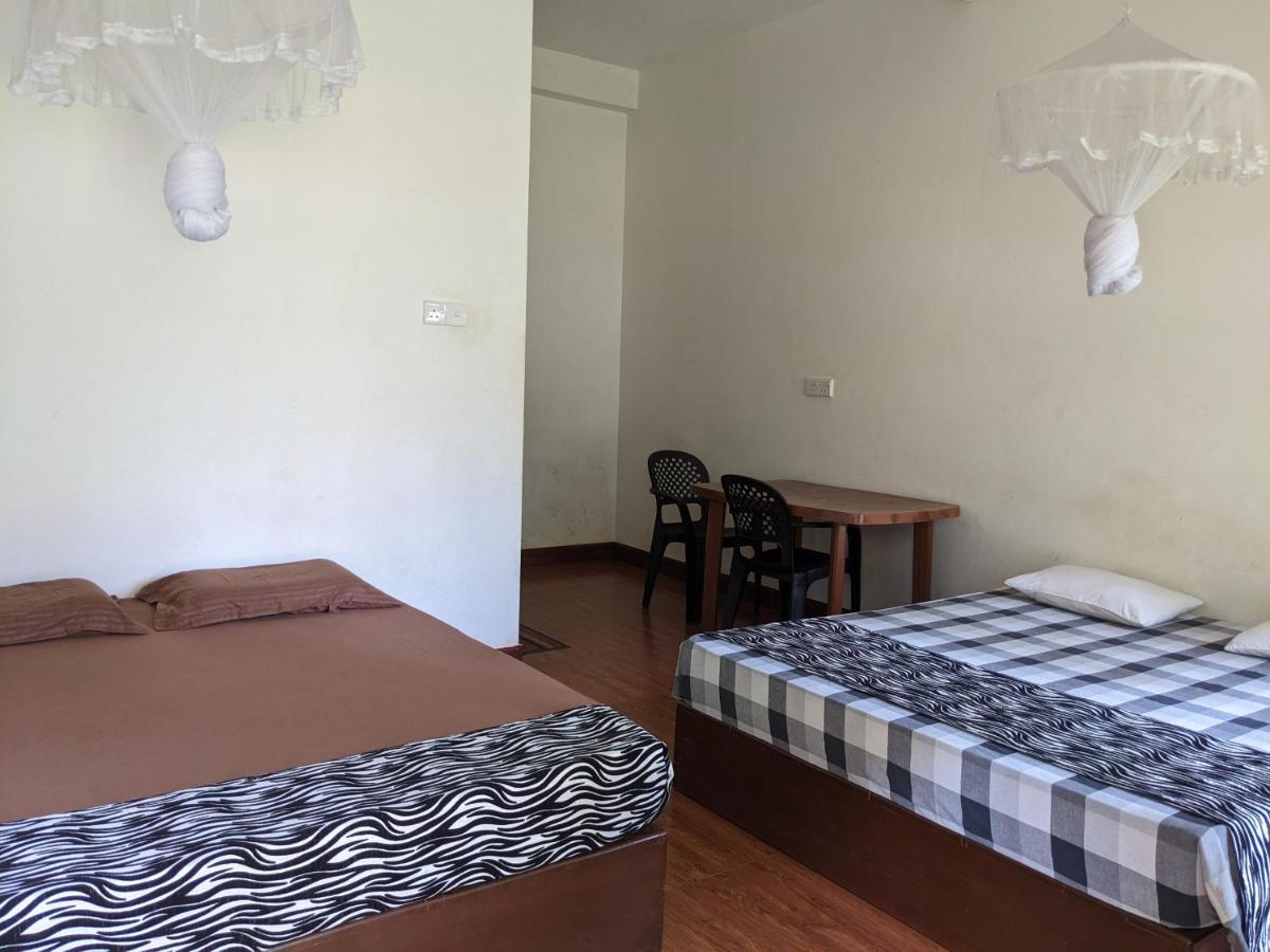 Afenta Motel- Mihintale Eksteriør billede